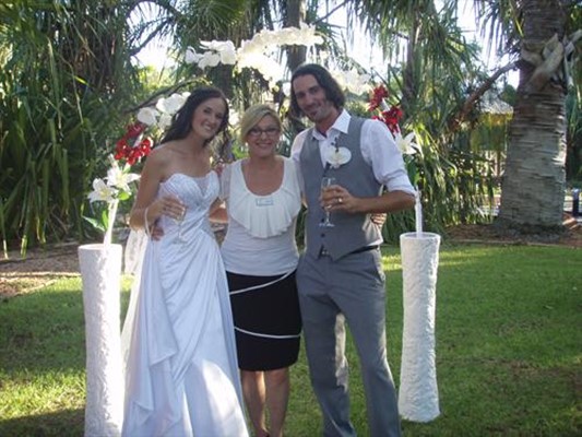 Cable Beach Broome - Luke & Kate with their Celebrant