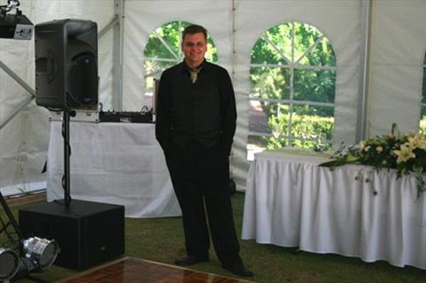 Services - DJ & MC Serices for Weddings Events